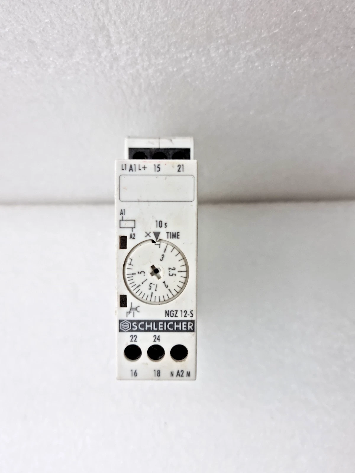 SCHLEICHER NGZ 12-S 1,5 s-30s TIME RELAY NGZ 12-S #ZG1W2A2-34-76-00A (USED)